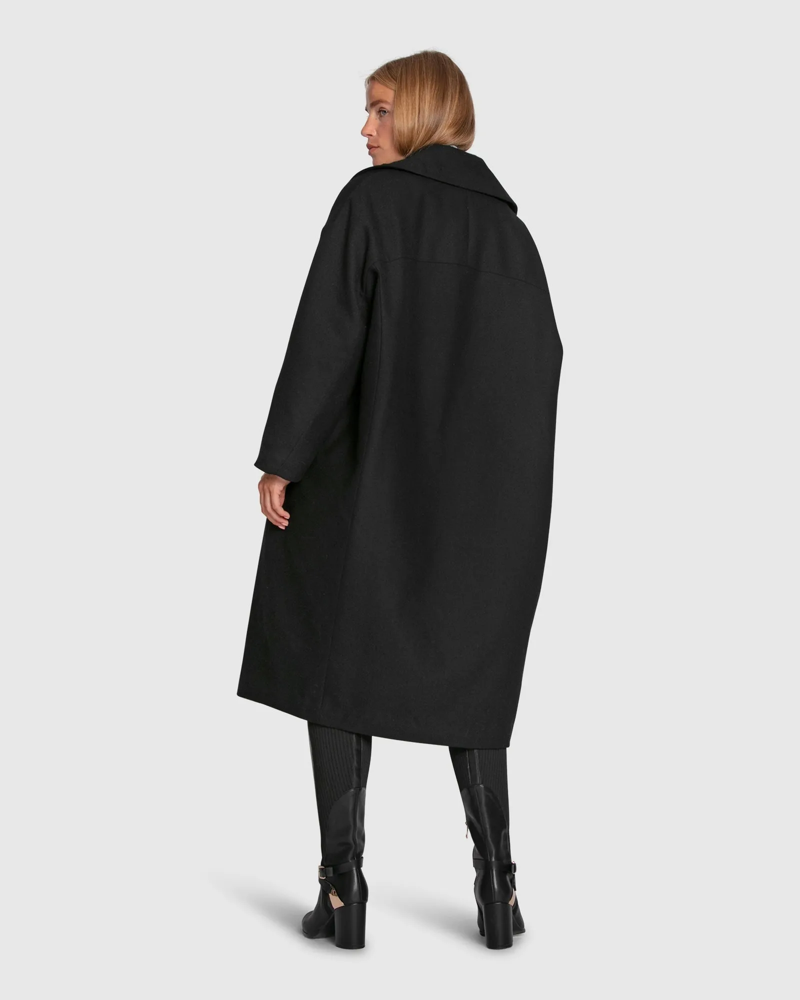 Adventure Lifetime Coat - Black