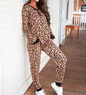Animal Print Set Pajama In Leopard Brown