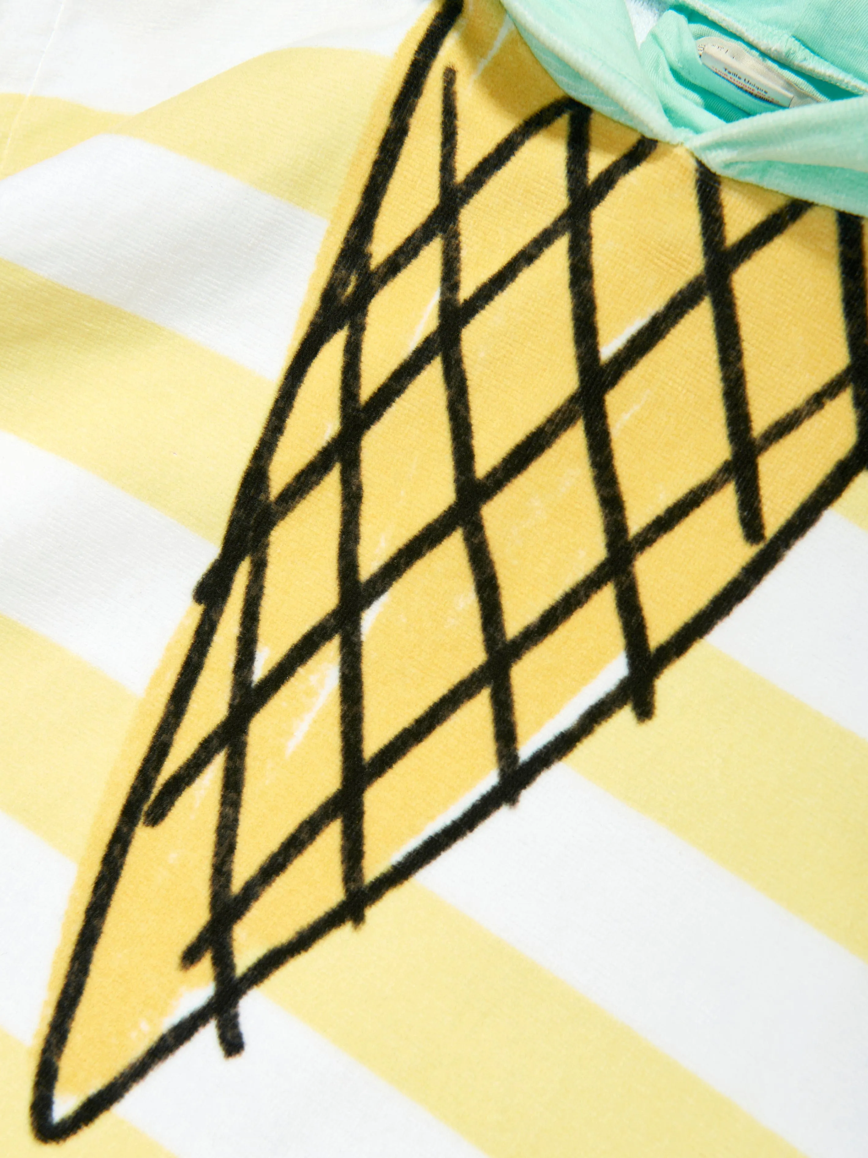Baby Ice Cream Graphic Hooded Towel in Multicolour