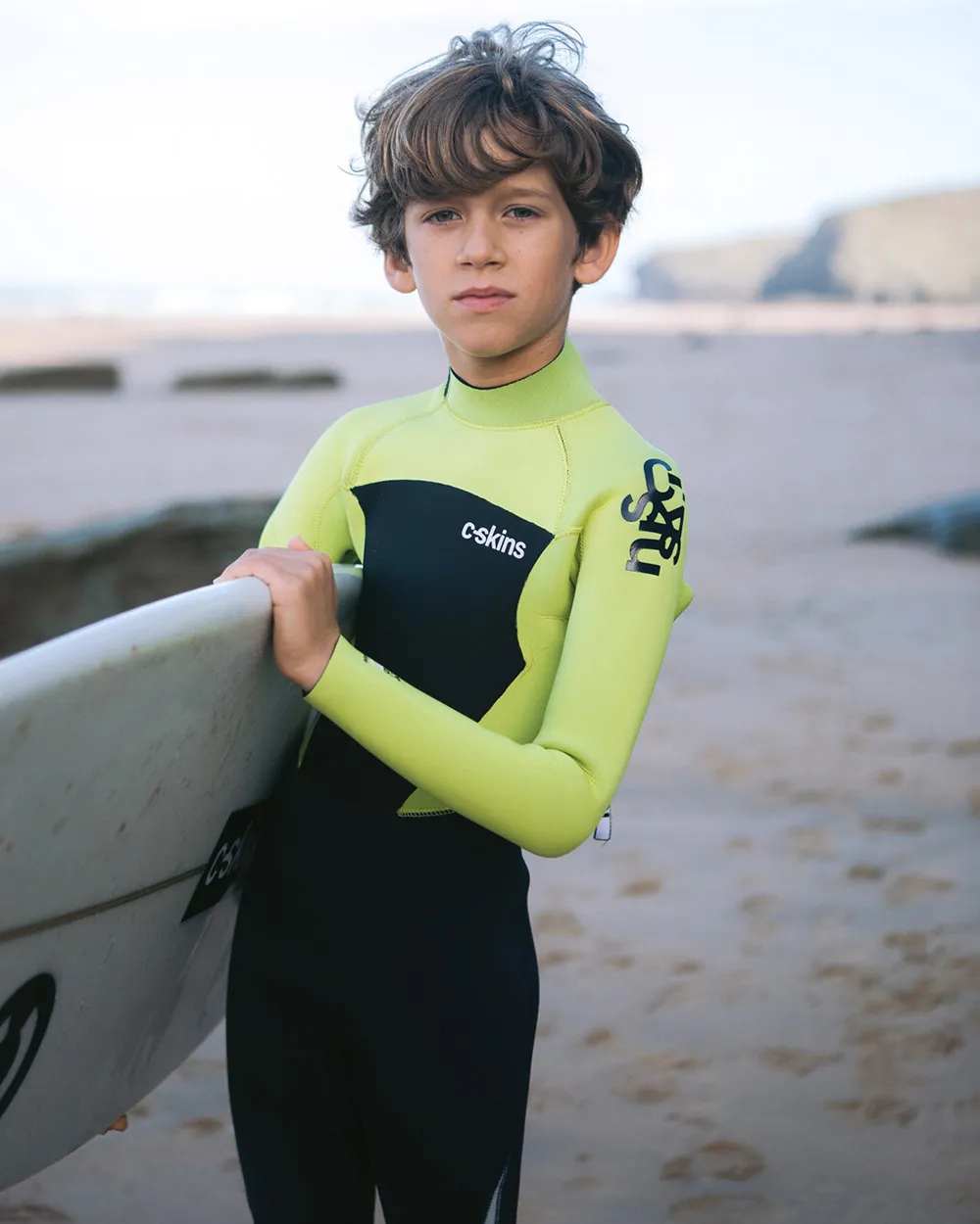 Boys Legend Back Zip 5/4mm Wetsuit in Slate, Flash Green & Silver