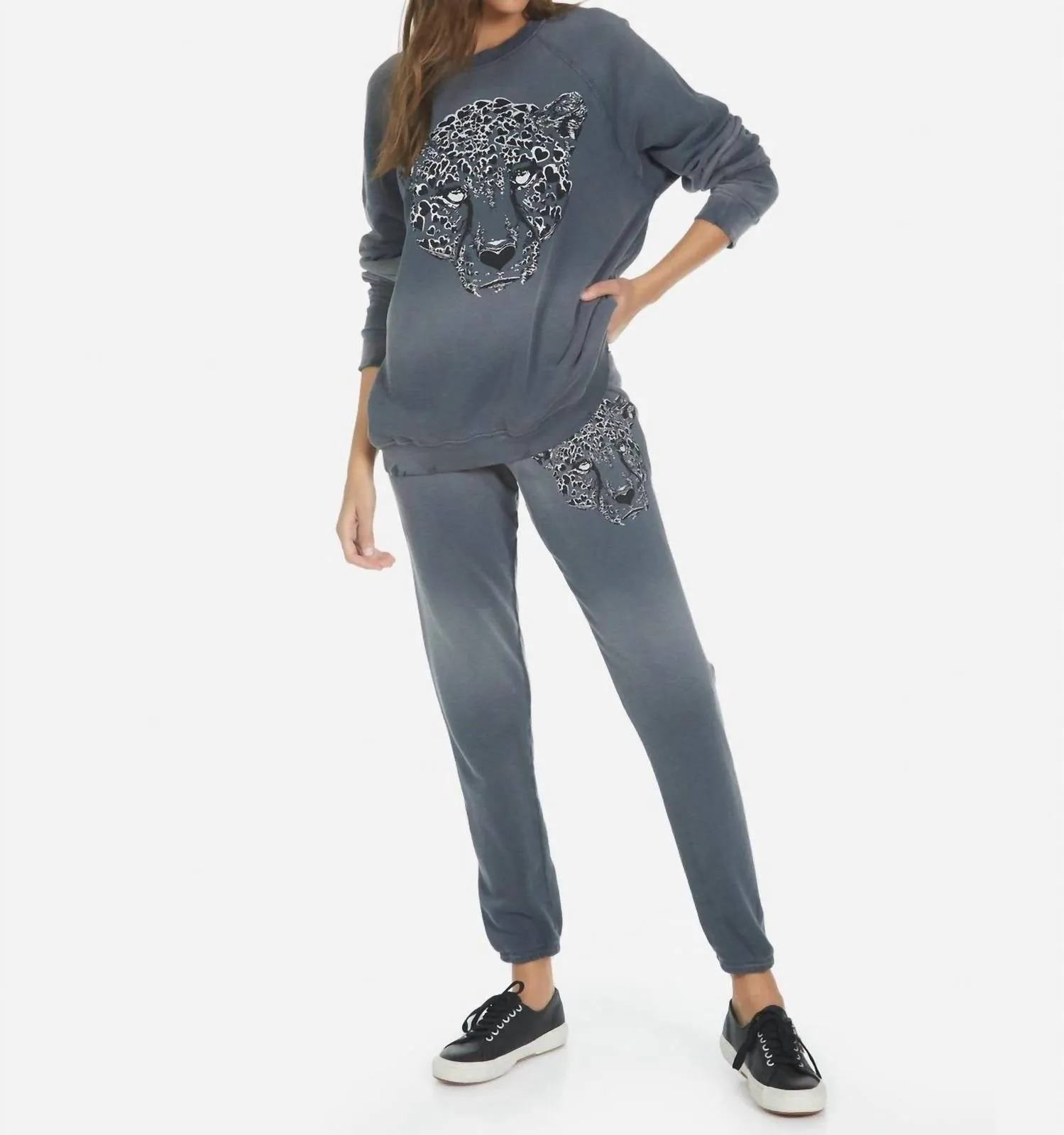 Brynn Heart Leopard Sweatpants In Grey