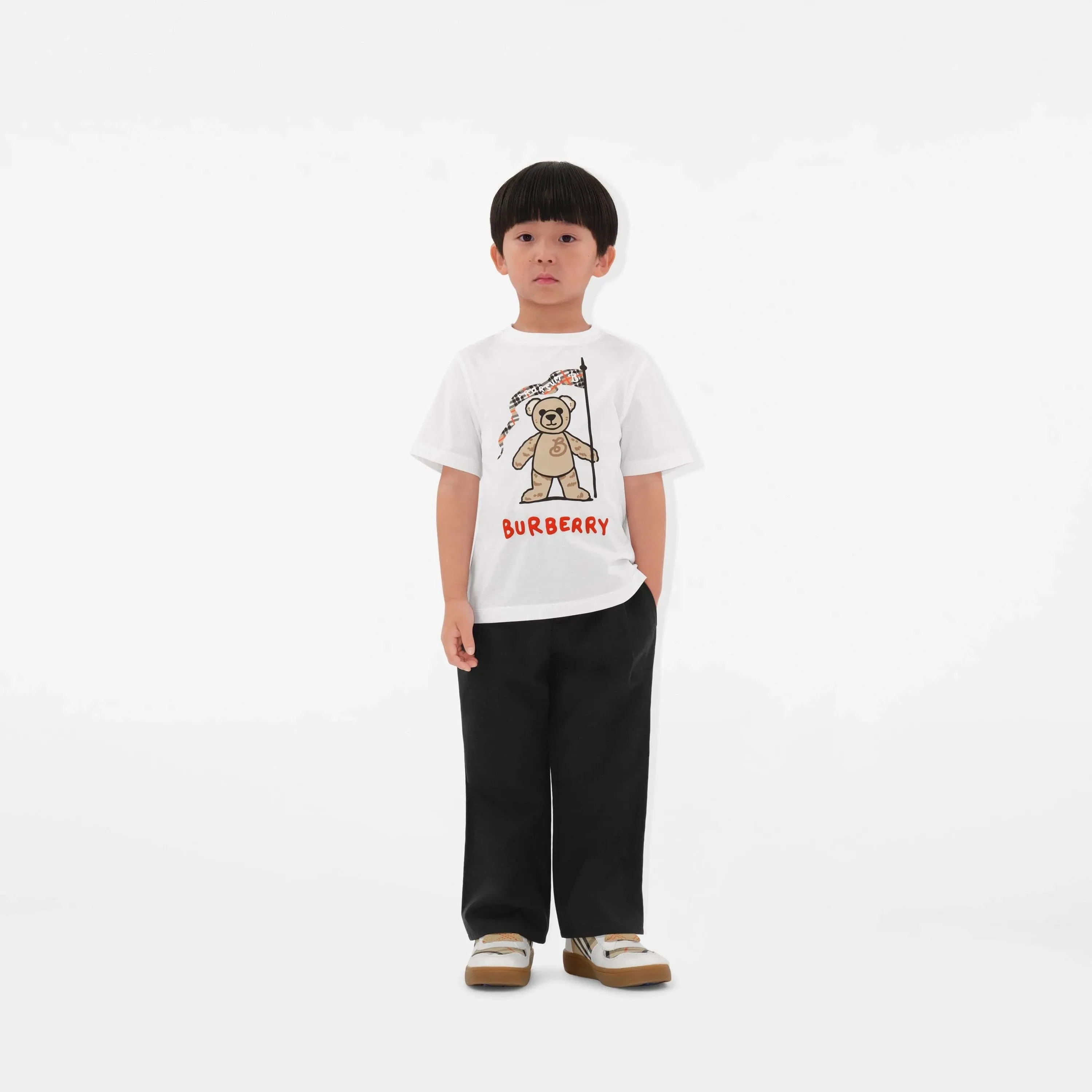 Burberry Kids Cedar Bear Flag T-Shirt in Ivory