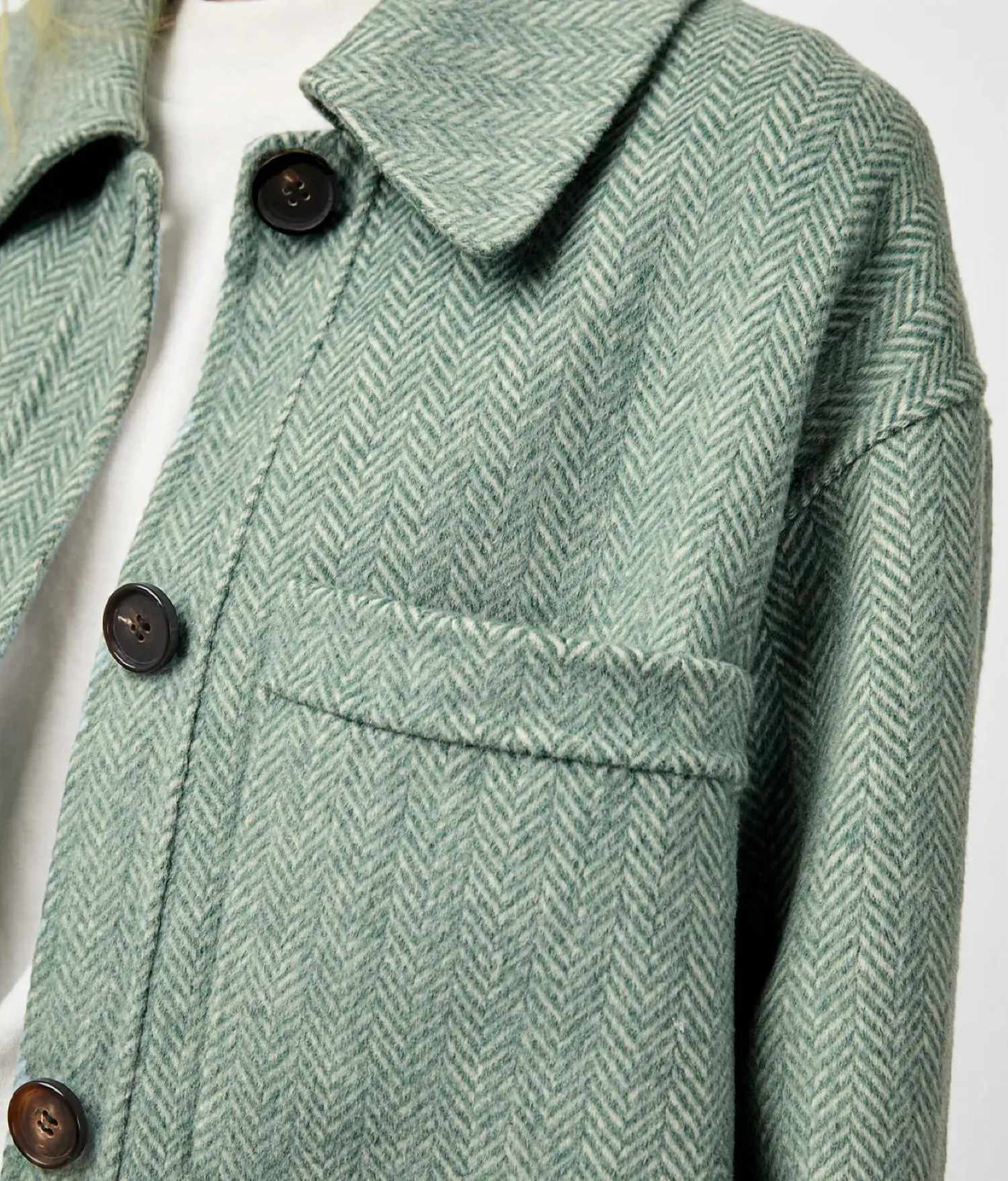 Connie Shirt Jacket In Kelly Herringbone