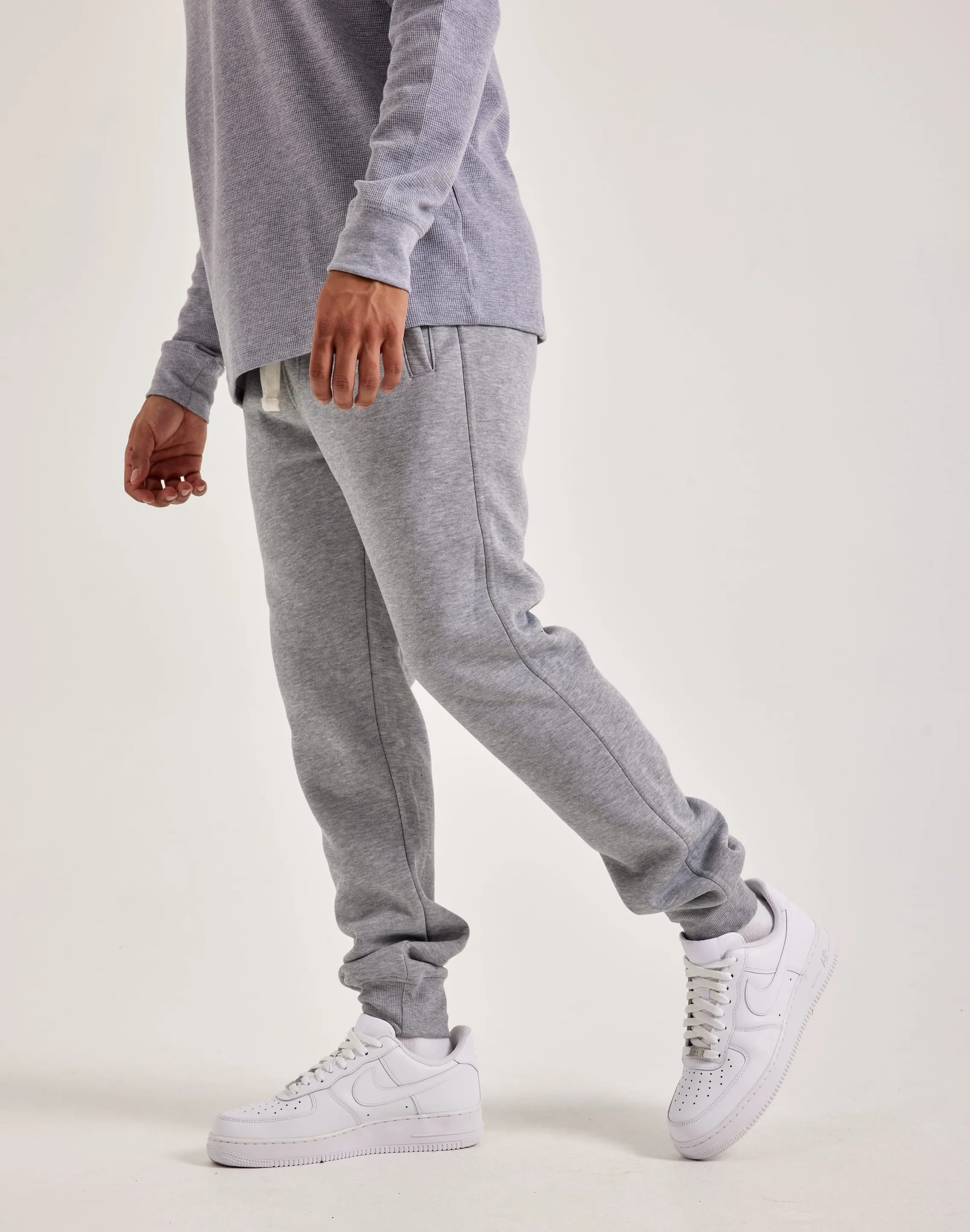 DH Essentials Basic Cuff Fleece Pants
