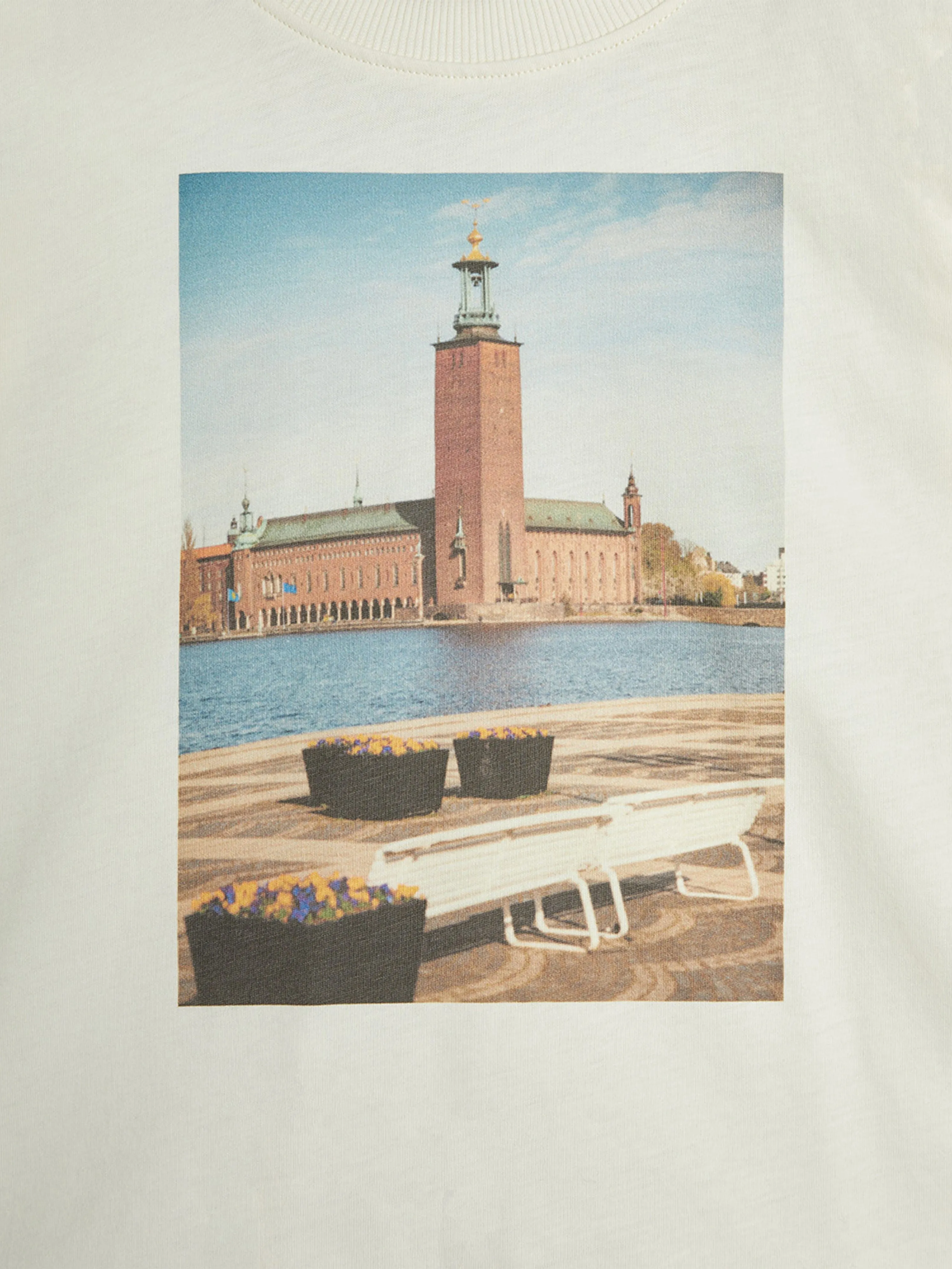 Kids City Hall T-Shirt in Ivory