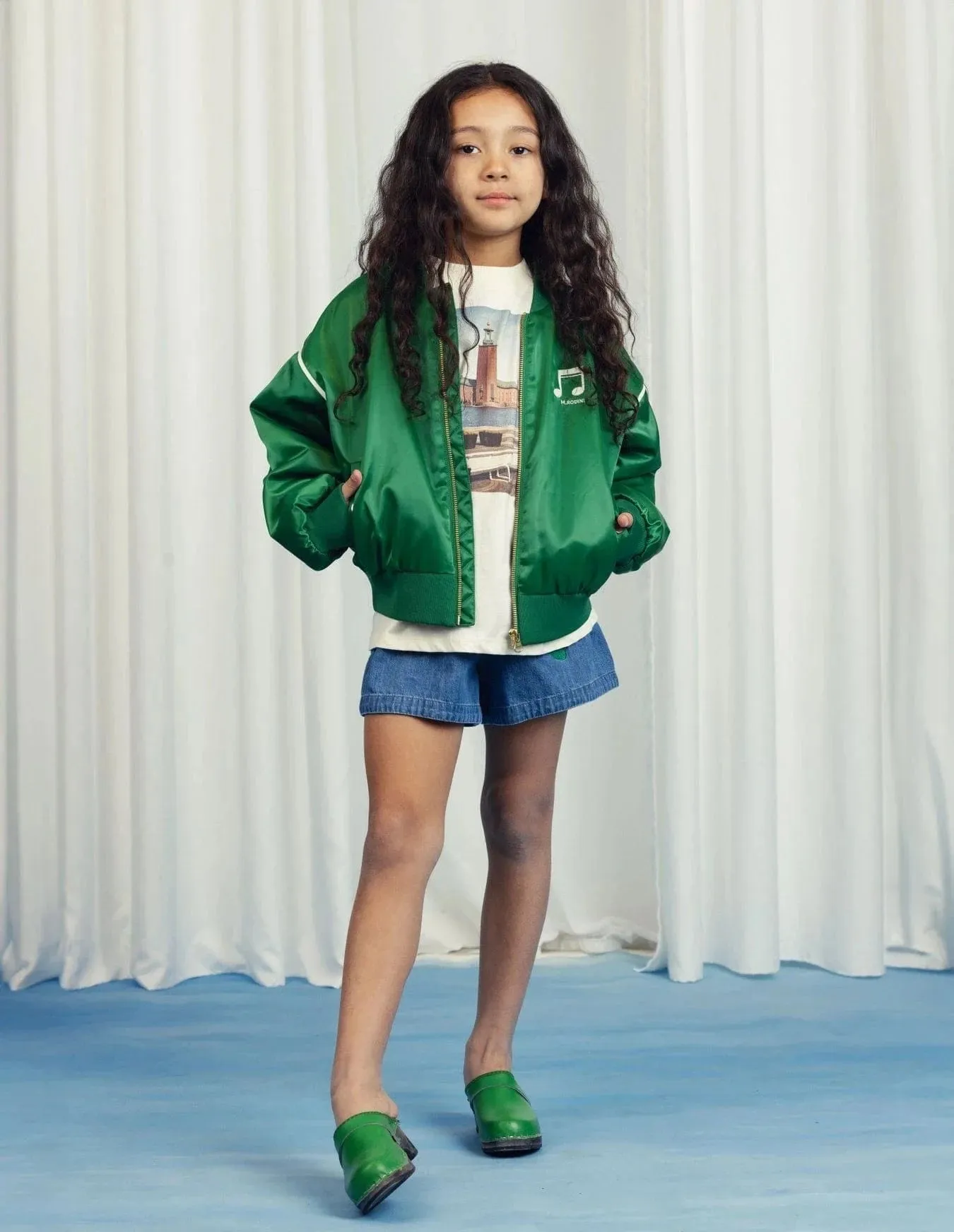 Kids City Hall T-Shirt in Ivory