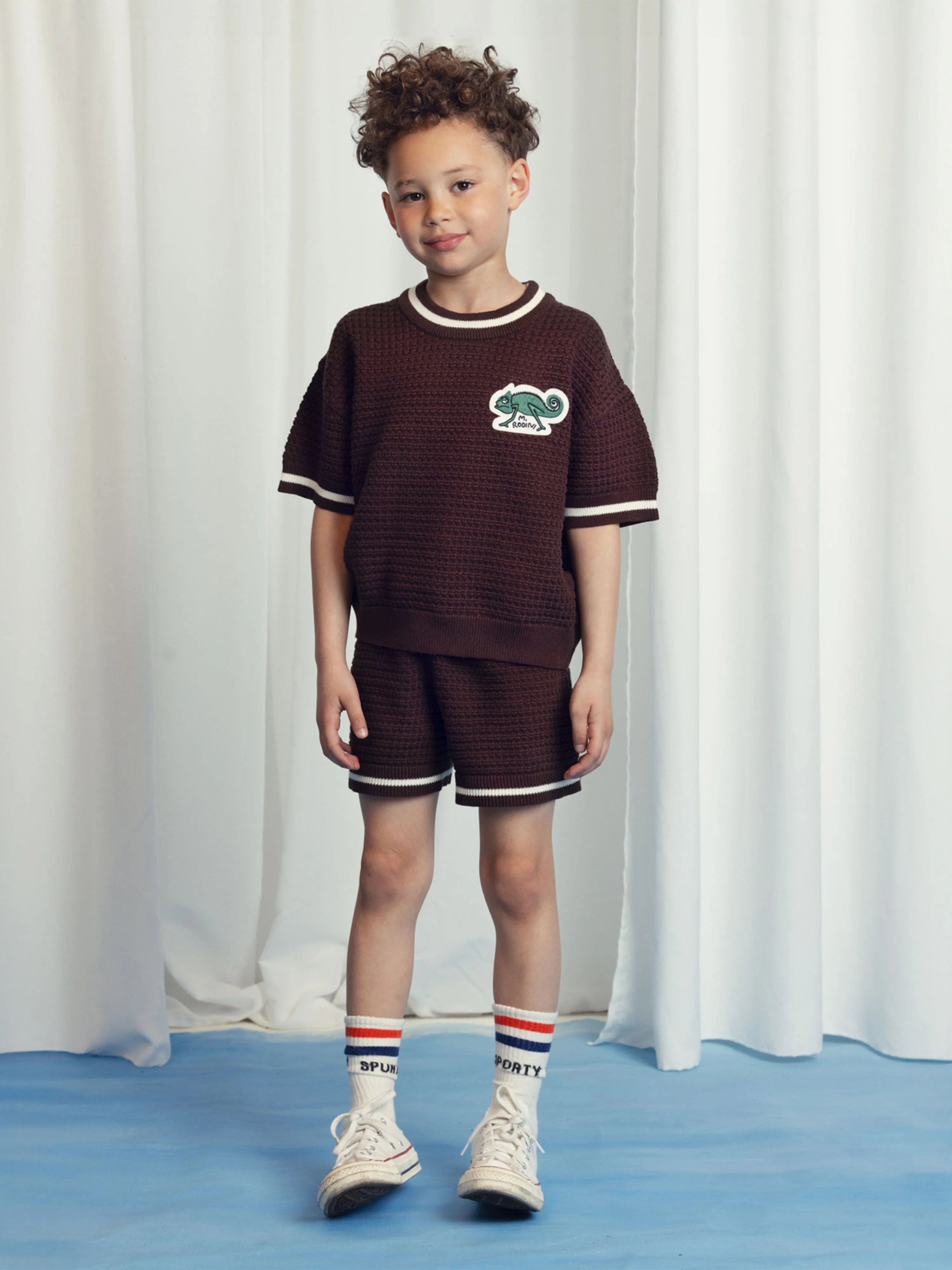 Kids Lizard Patch Crochet Knit T-Shirt in Brown