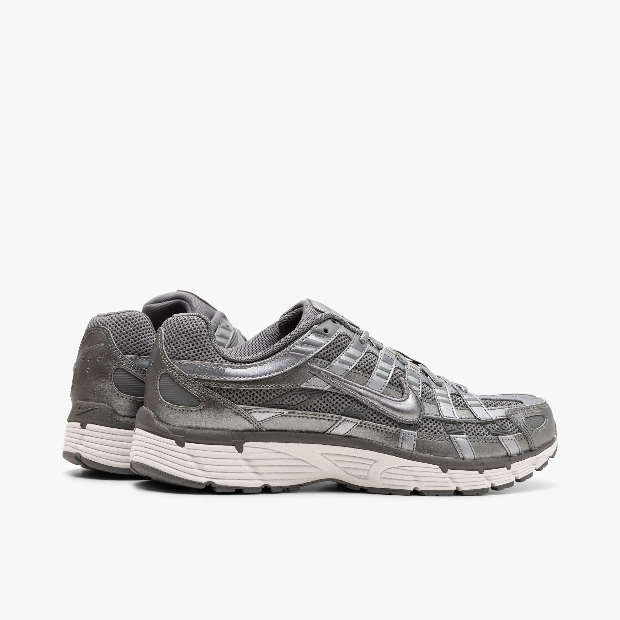 Nike Footwear Nike P-6000 / Metallic Cool Grey / Cool Grey - White