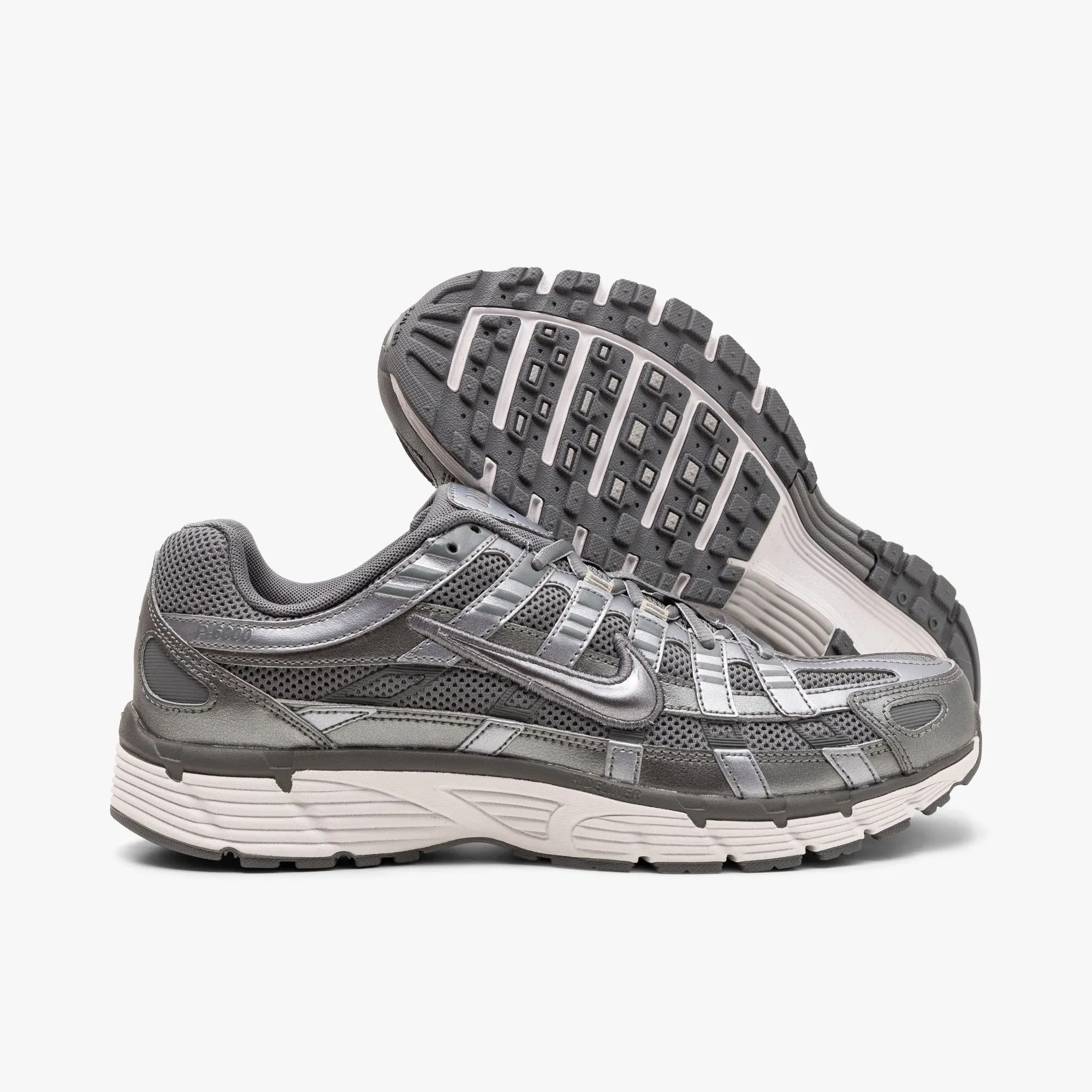 Nike Footwear Nike P-6000 / Metallic Cool Grey / Cool Grey - White
