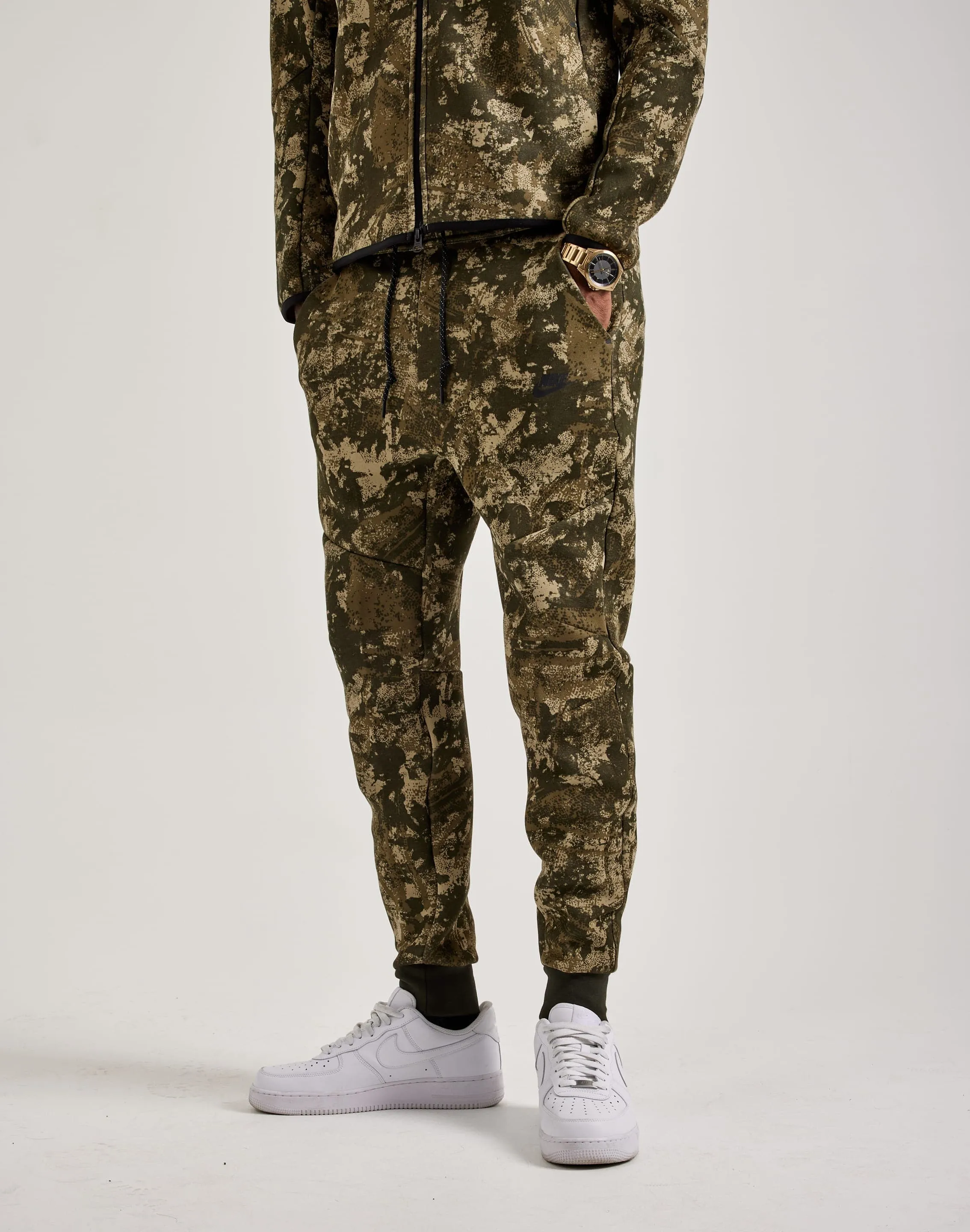 Nike Tech Fleece Joggers