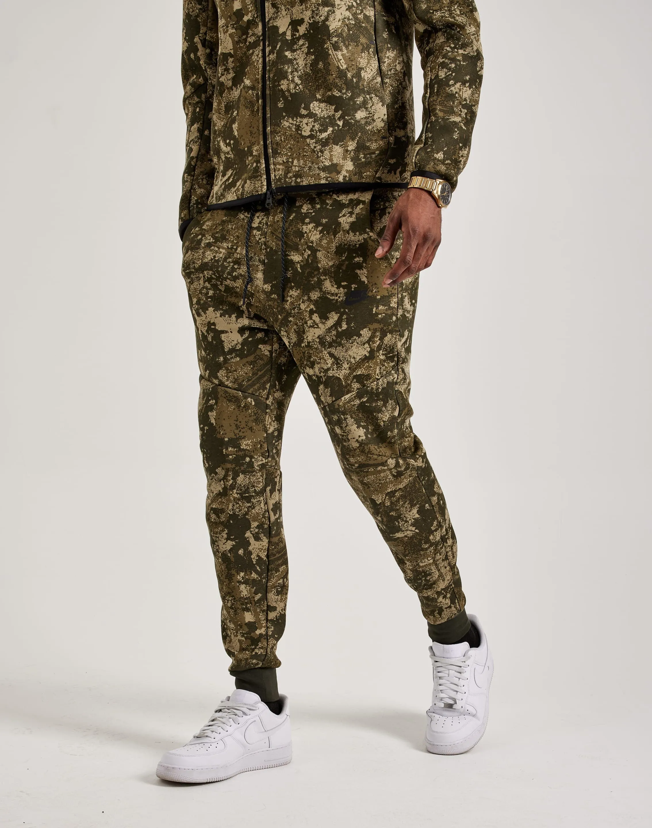 Nike Tech Fleece Joggers