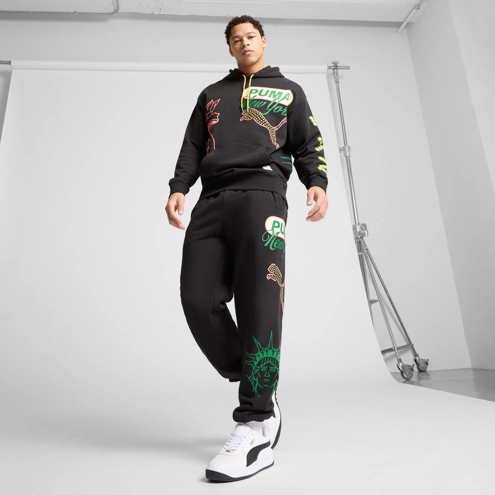 PUMA Men's Wardrobe Essentials Bright Lights NYC Flagship Sweatpants