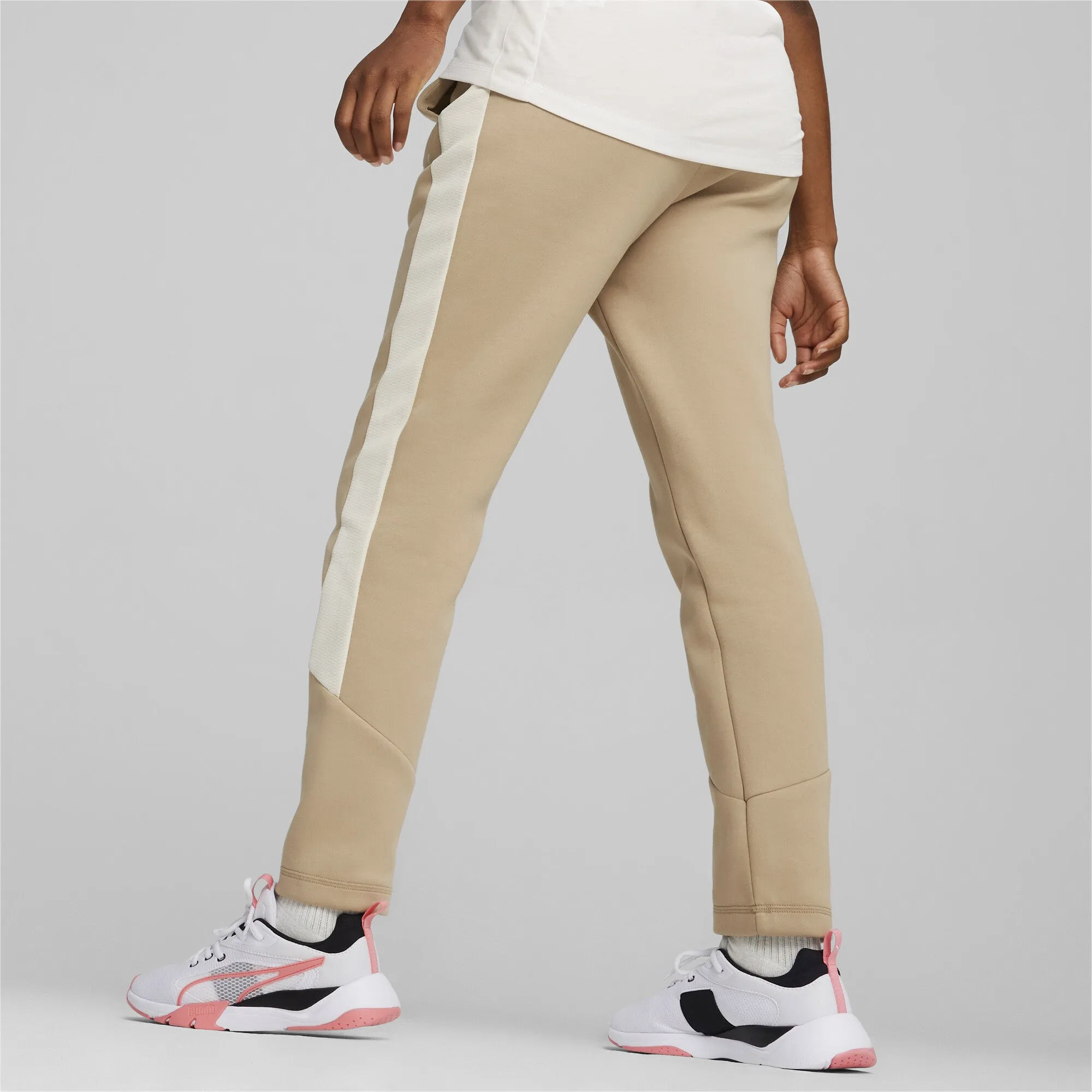 PUMA Women's EVOSTRIPE Sweatpants