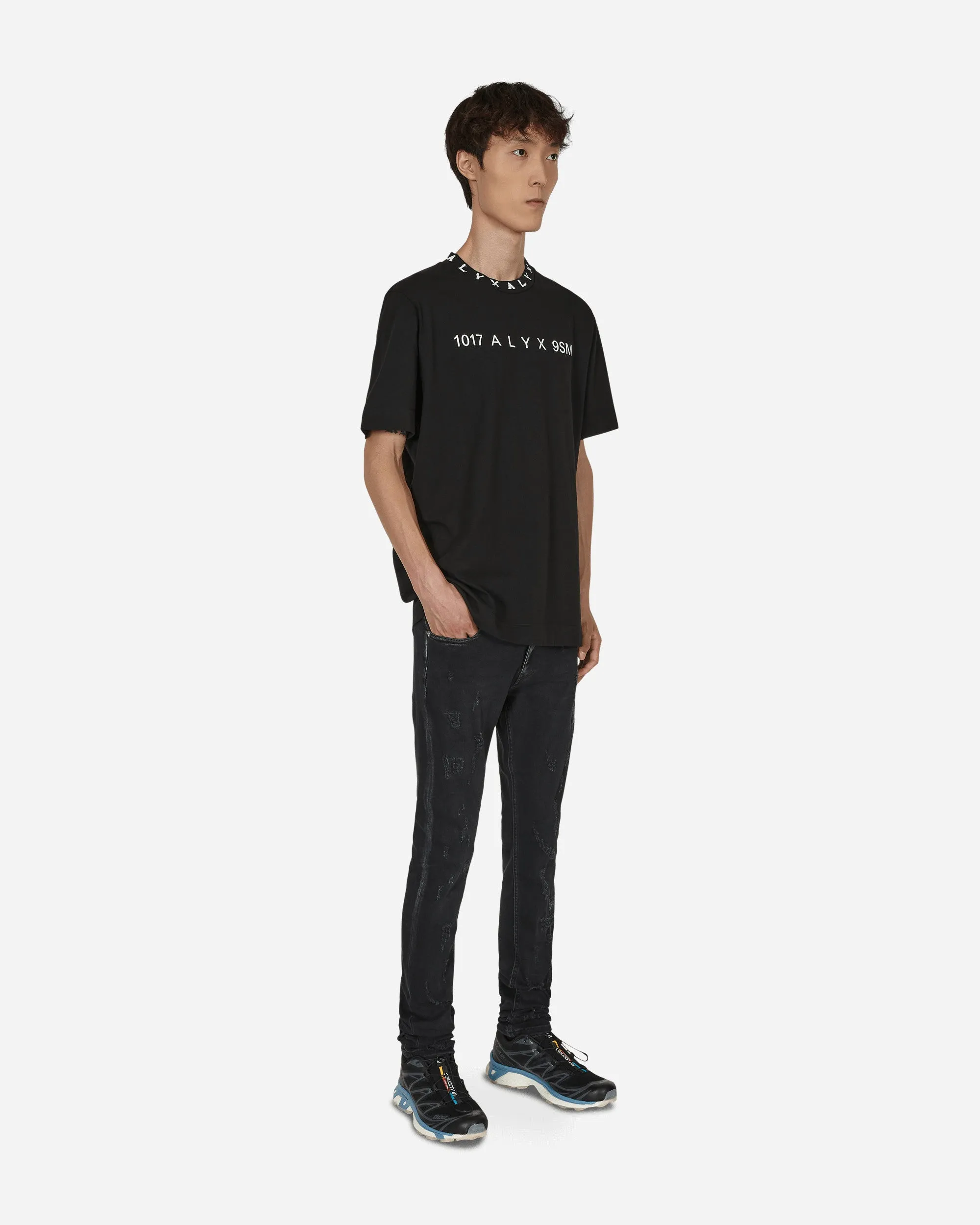 Super Skinny Treated Jeans Black