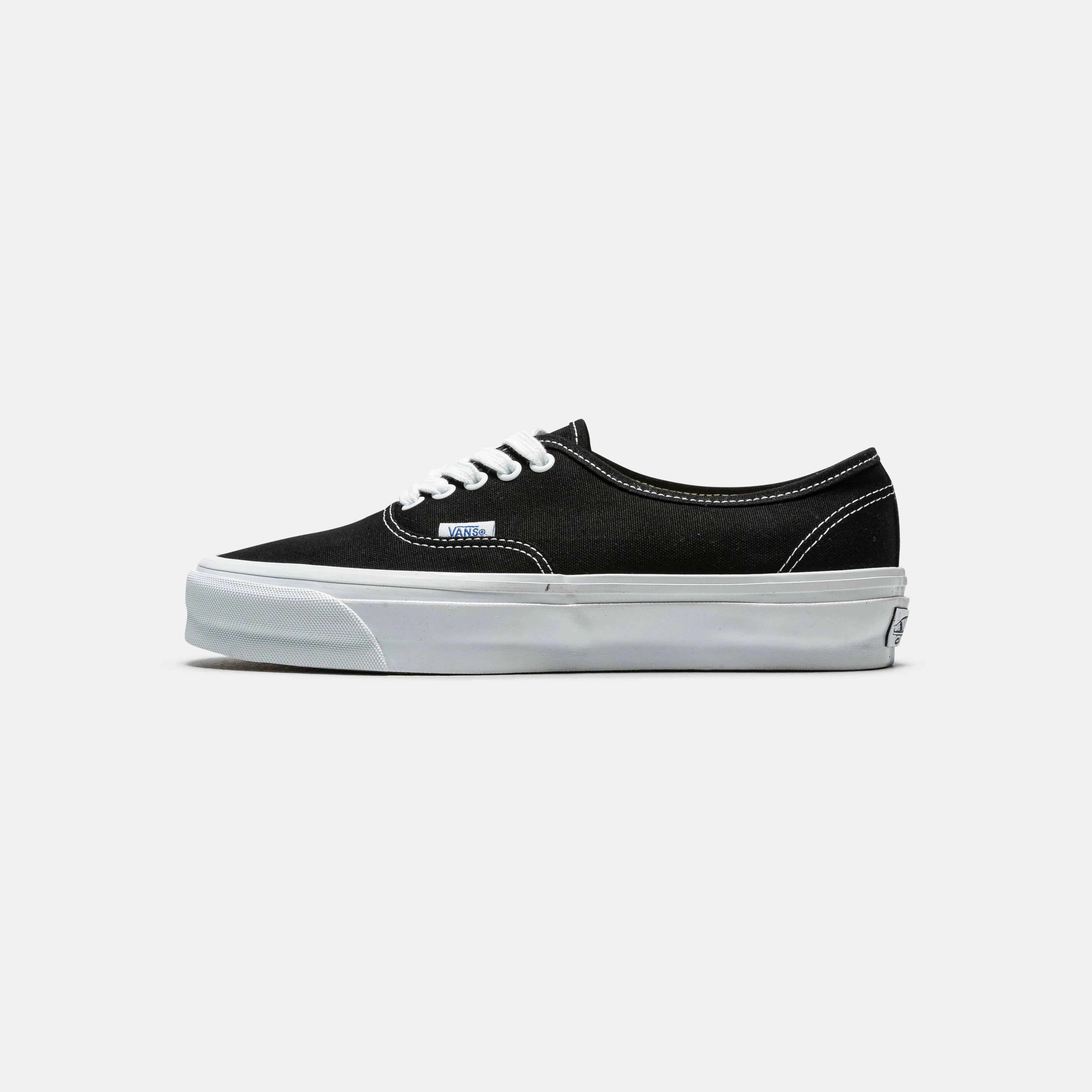 Vans Shoes Authentic Reissue 44 LX - Black/White